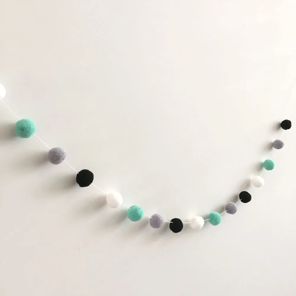 Felt Ball String Ornament Girls Room Decor Hair Ball Hanging Pendant For Nursery Decor Garland Pom Nordic Style Kids Decoration