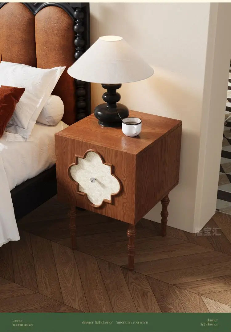 High-end Luxury Antique Bedside Table Ash Wood Artistic Four-leaf Clover Sofa Side Cabinet Bedroom Bedside Cabinet