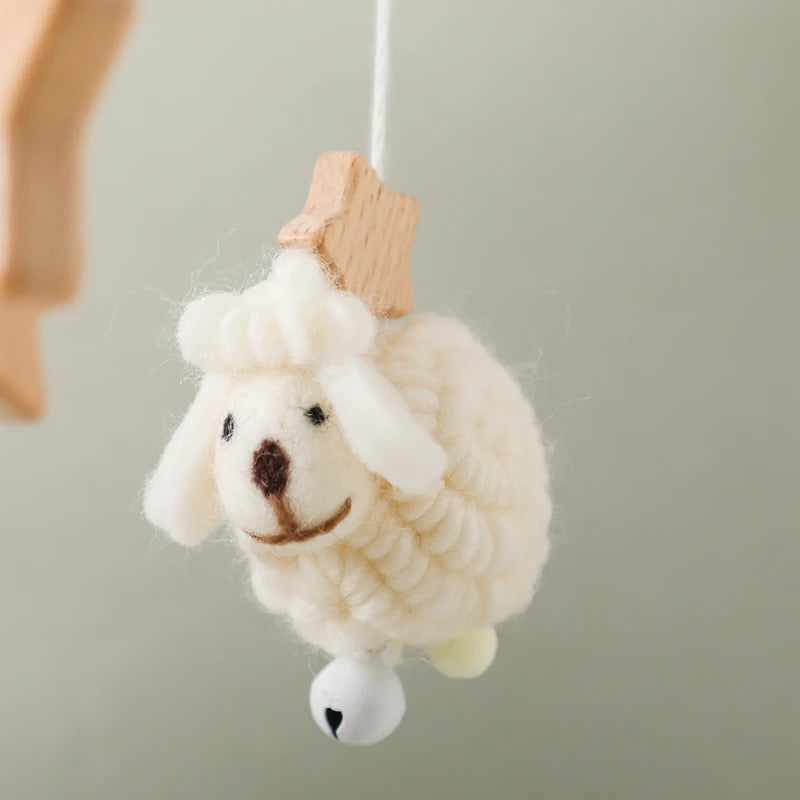 Wooden Rattles Toys Baby Crib Mobile Bed Bell Soft Felt Hot Balloon Newborn Music Bed Bell Hanging Toys Crib Bracket Baby Gifts