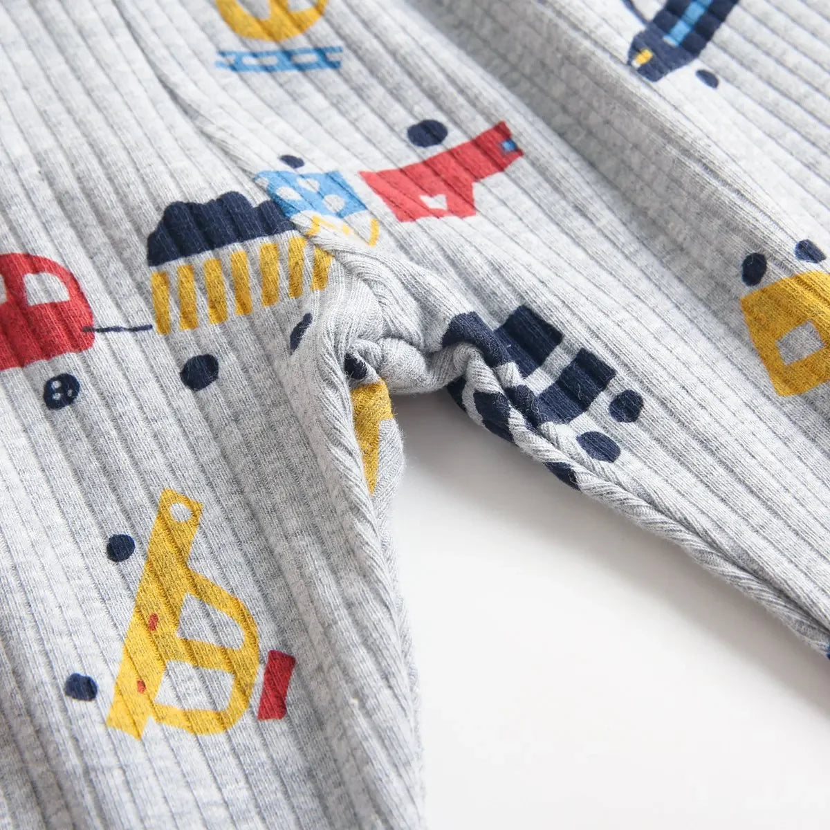Baby Clothes Sets Cute Autumn Animal Pattern Kids Tops + Long Pants Cotton Casual 2pcs