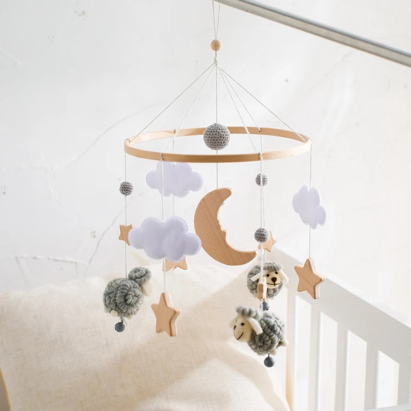 Wooden Rattles Toys Baby Crib Mobile Bed Bell Soft Felt Hot Balloon Newborn Music Bed Bell Hanging Toys Crib Bracket Baby Gifts