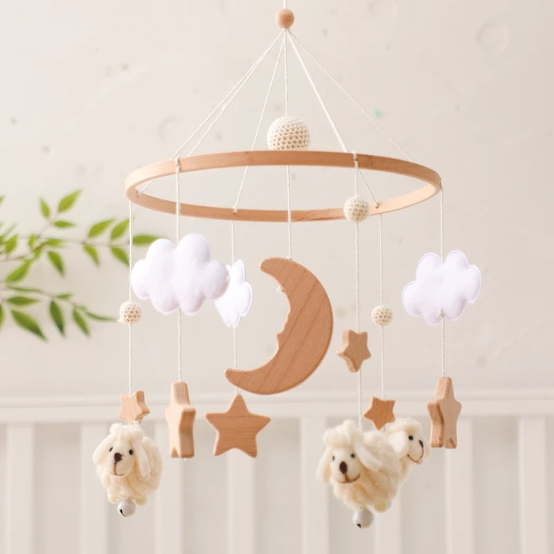 Wooden Rattles Toys Baby Crib Mobile Bed Bell Soft Felt Hot Balloon Newborn Music Bed Bell Hanging Toys Crib Bracket Baby Gifts