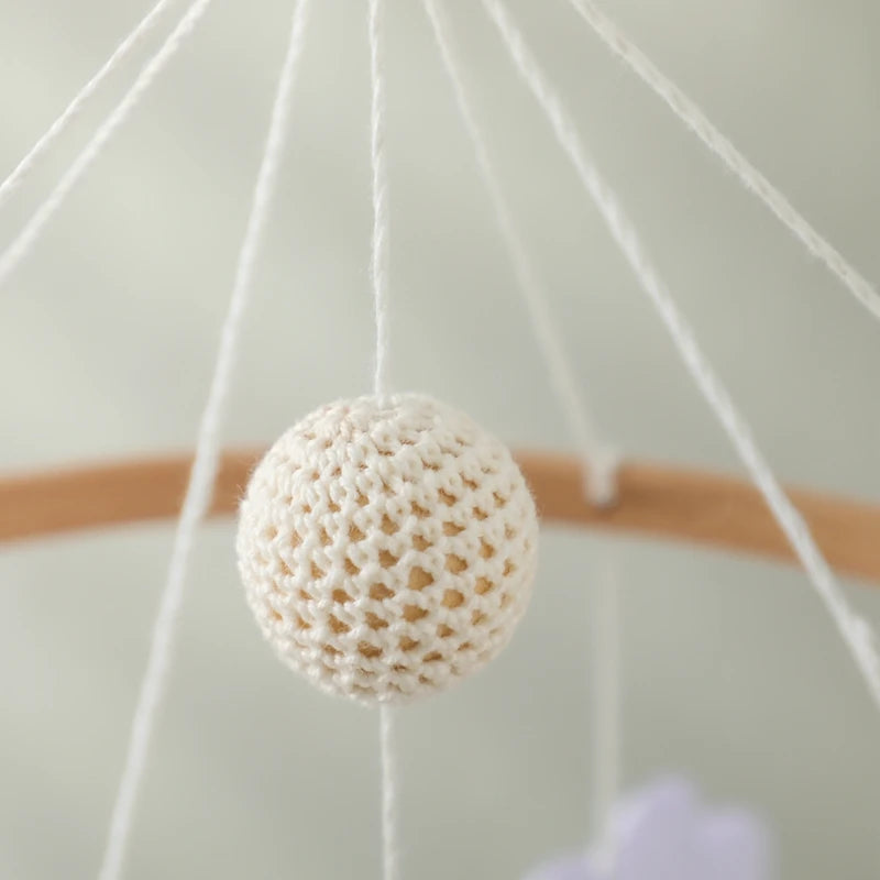 Wooden Rattles Toys Baby Crib Mobile Bed Bell Soft Felt Hot Balloon Newborn Music Bed Bell Hanging Toys Crib Bracket Baby Gifts