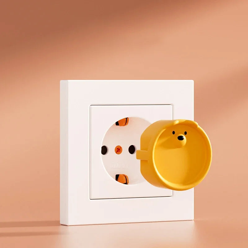 Baby Proofing Socket Protective Covers, Cartoon Silicone Anti Shock Dustproof Electrical Outlet Safety Caps for Children