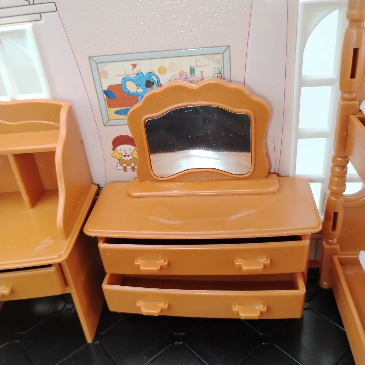 Miniature Items Dollhouse Furniture Accessories Living Room Bedroom Supermarket Shopping Games Family Interaction Doll Kids Toys